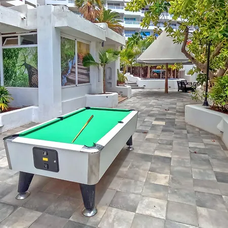 Modern Blue Sky * بلايا ذي لاس أميريكاس