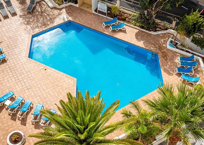 Modern Blue Sky 公寓