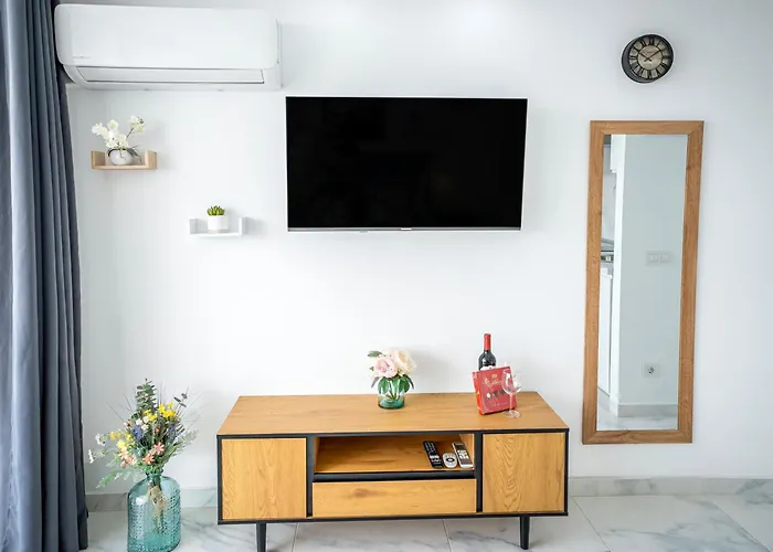 Modern Blue Sky 公寓